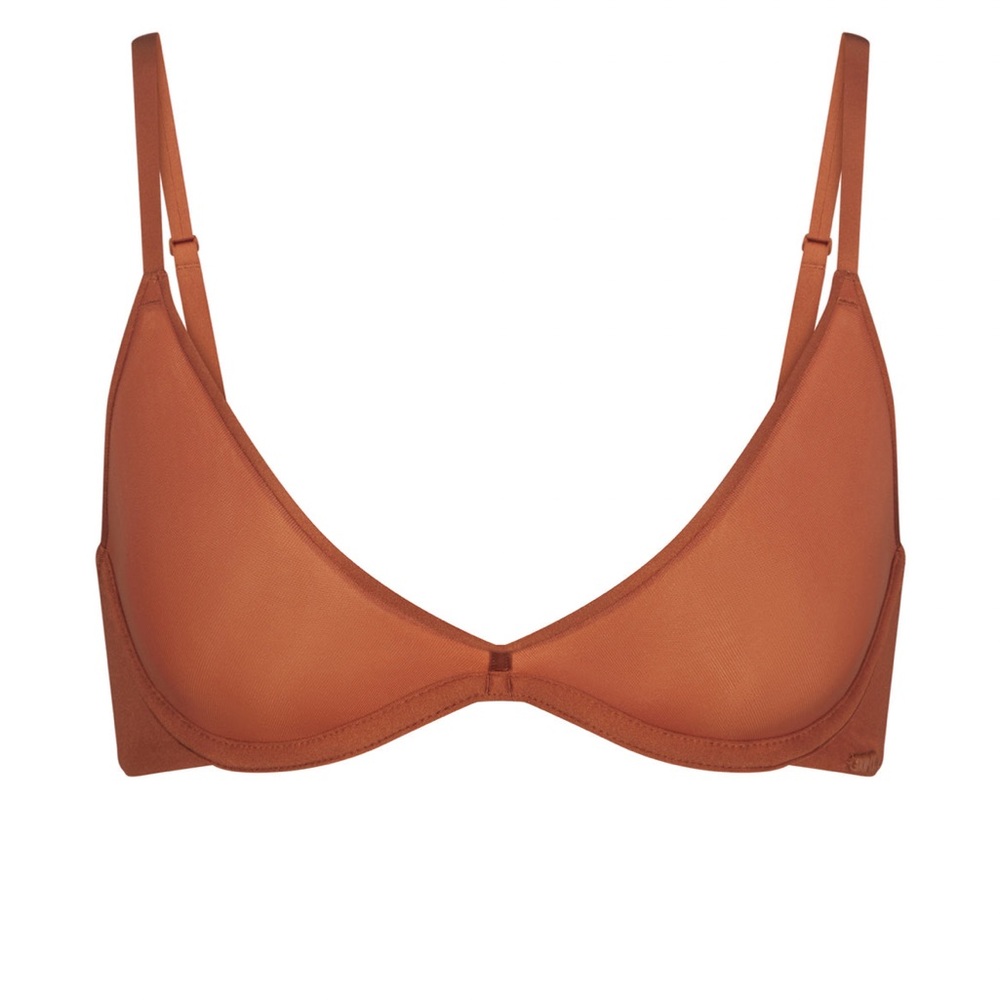 SKIMS Weightless Scoop Bra